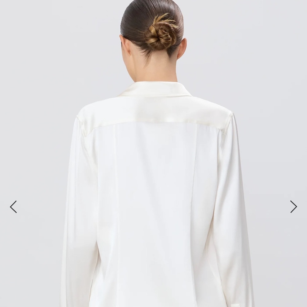 Eterne CONSTANCE TOP in DOVE - Picture 3 of 4